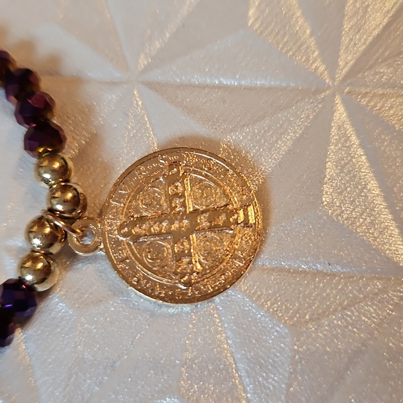 Elegant Purple and Gold Beaded Bracelet - Picture 3 of 4